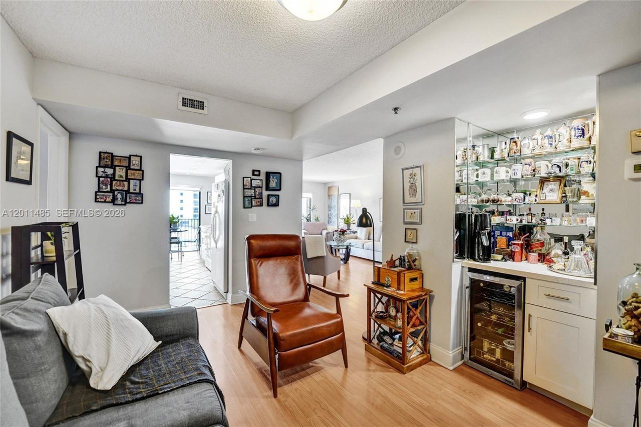 1201 S Ocean Dr , Unit 609S, Hollywood, FL 33019 Photo