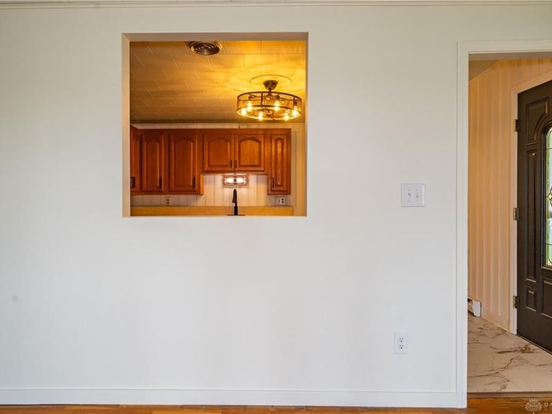 11296 Pansing Road, Brookville, OH 45309 Photo 8