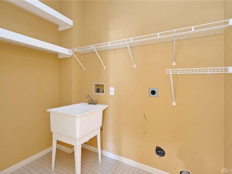2544 Greenside Drive, Beavercreek, OH 45431 Photo 10