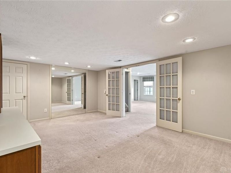 2544 Greenside Drive, Beavercreek, OH 45431 Photo 32