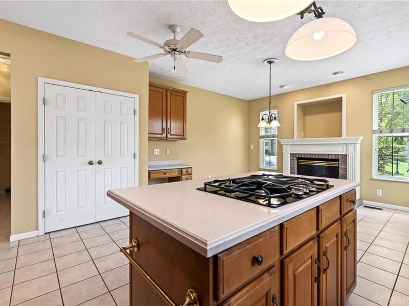 2544 Greenside Drive, Beavercreek, OH 45431 Photo 8