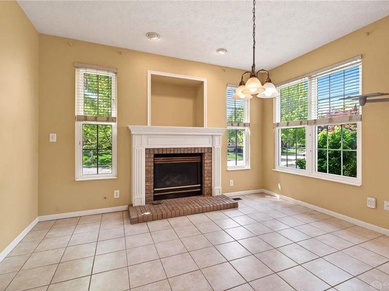 2544 Greenside Drive, Beavercreek, OH 45431 Photo 9