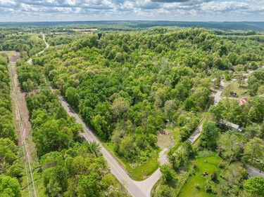 17 Camelin Hill Road, Chillicothe, OH 45601