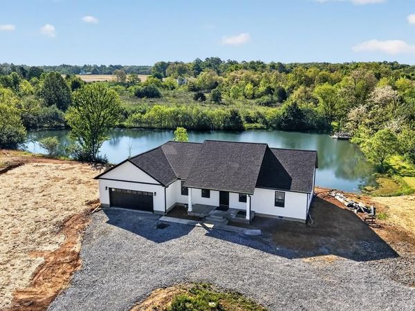 6180 Shaw Road, Hillsboro, OH 45133