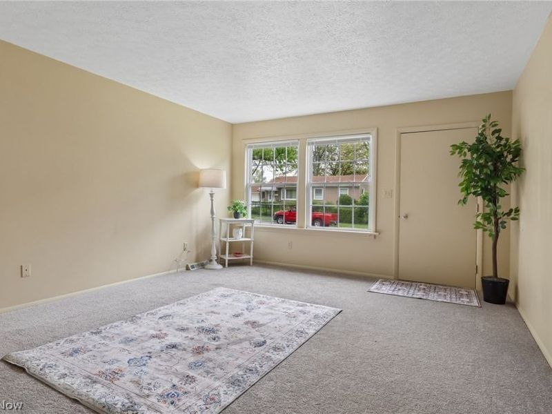 1005 Ute Avenue , Akron, OH 44305 Photo 4