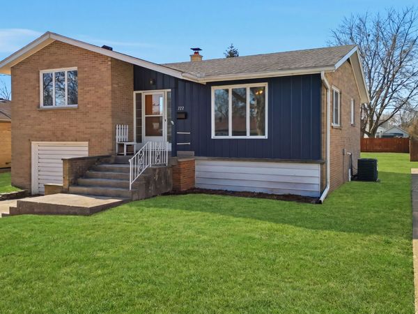 722 9th Avenue, Rock Falls, IL 61071