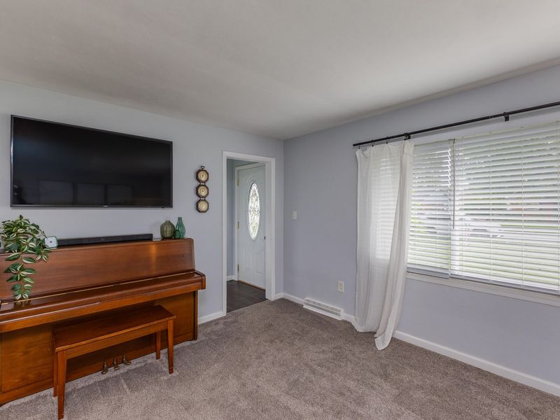 307 N Walnut Street, Englewood, OH 45322 Photo 7
