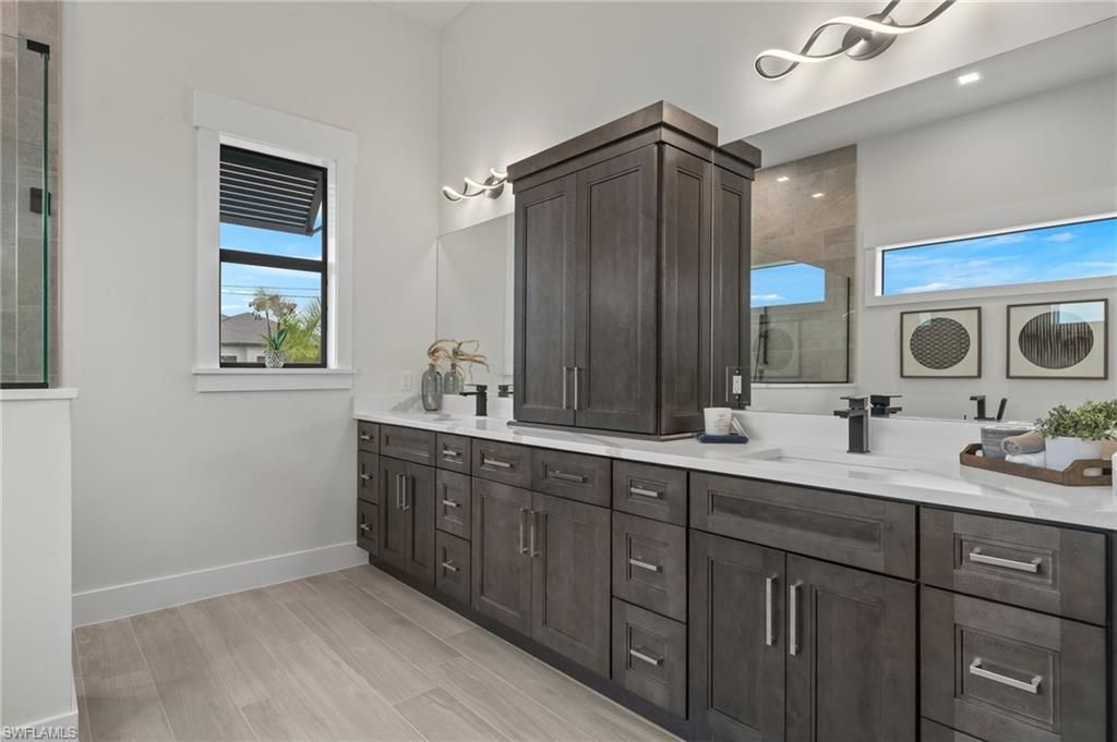 1248 NW 39th Ave, Cape Coral, FL 33993 Photo