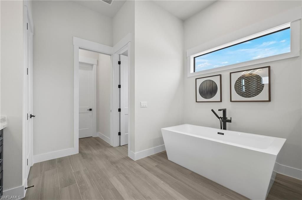 1248 NW 39th Ave, Cape Coral, FL 33993 Photo