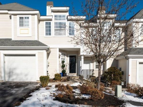 134 Delafield Lane, Unit 17B, Newburgh, NY 12550