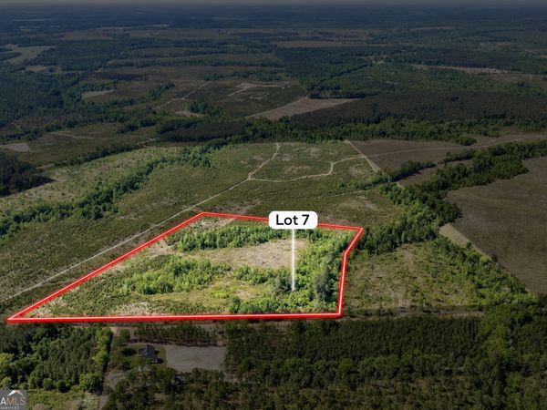 7 Cedar Grove Rd, Dublin, GA 31021