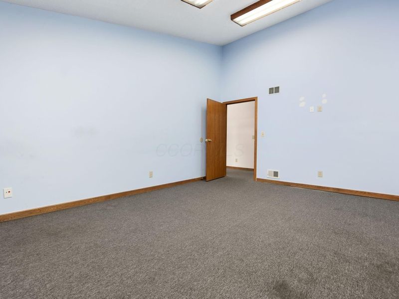 2513 Oakstone Drive , Columbus, OH 43231 Photo 13