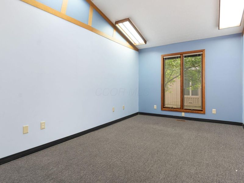 2513 Oakstone Drive , Columbus, OH 43231 Photo 18