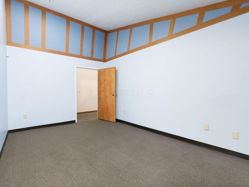 2513 Oakstone Drive , Columbus, OH 43231 Photo 21