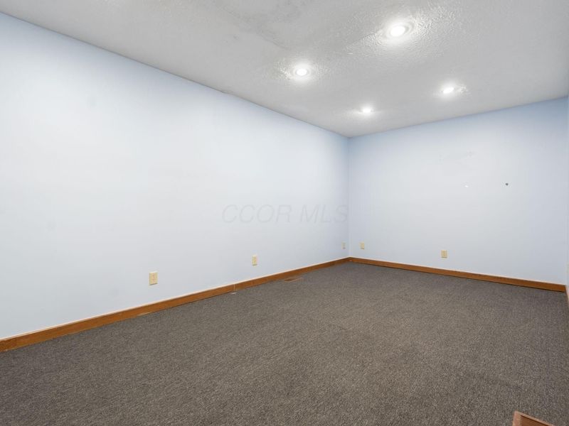 2513 Oakstone Drive , Columbus, OH 43231 Photo 25