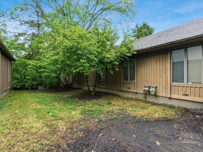2513 Oakstone Drive , Columbus, OH 43231 Photo 29