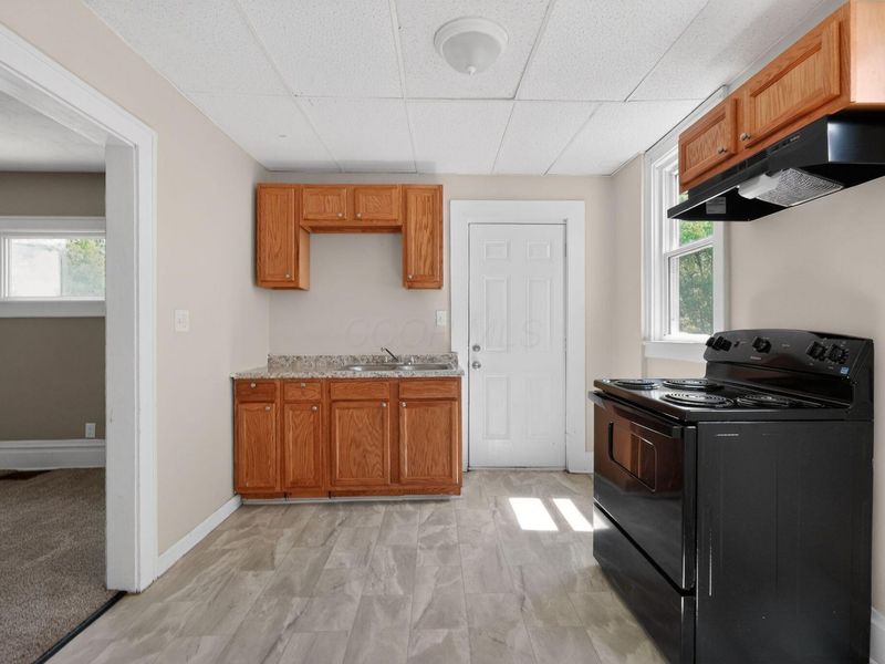212 N Ogden Avenue , Columbus, OH 43204 Photo 12