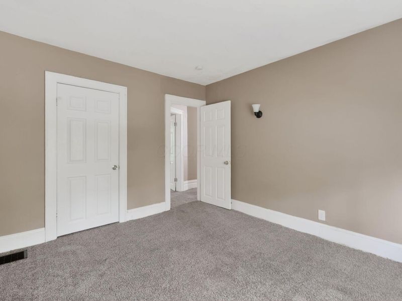 212 N Ogden Avenue , Columbus, OH 43204 Photo 14