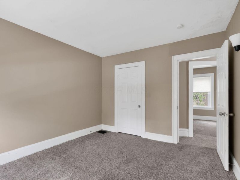 212 N Ogden Avenue , Columbus, OH 43204 Photo 15
