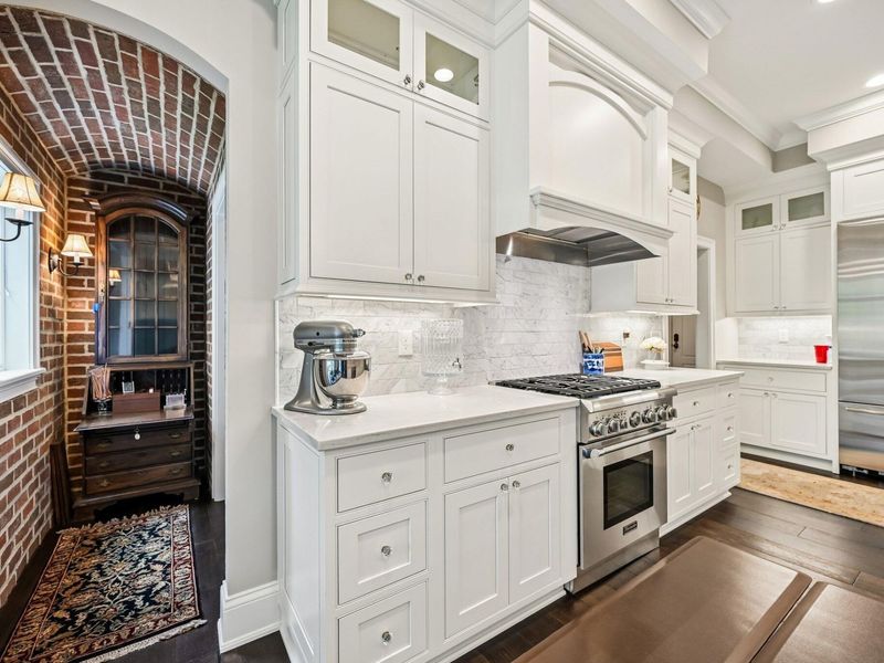 4500 Dublin, Columbus, OH 43221 Photo 13