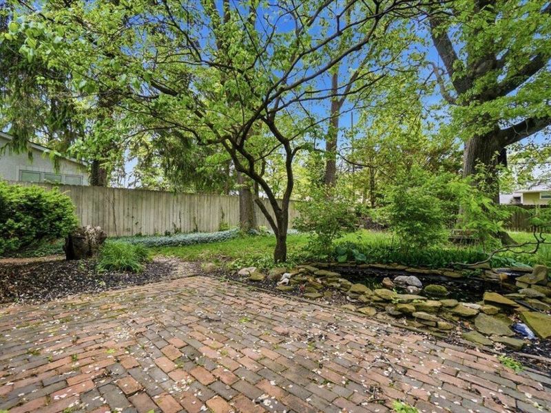 1454 Lonsdale Road , Columbus, OH 43232 Photo 6