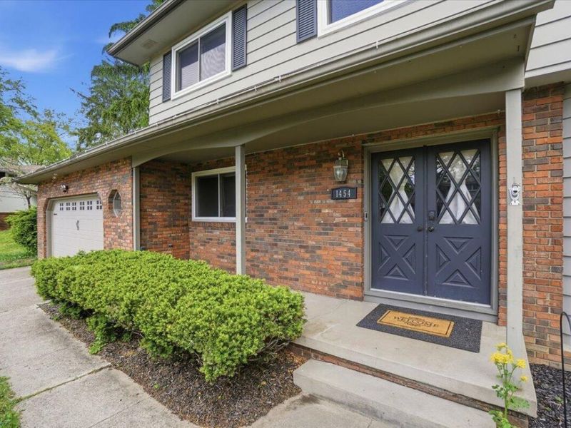 1454 Lonsdale Road, Columbus, OH 43232 Photo 9