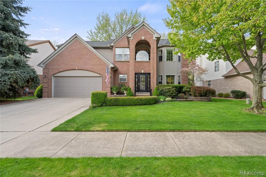 22056 Cherrywood Road, Woodhaven, MI 48183 Main Photo