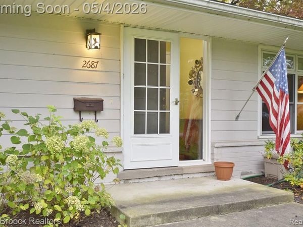2687 HEATHFIELD Road, Bloomfield Twp, MI 48301