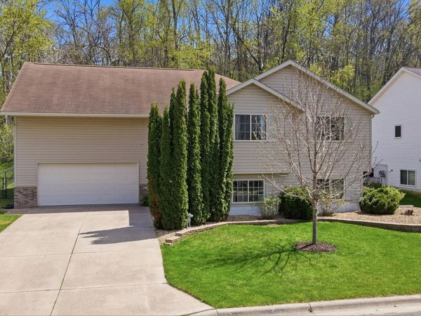 22 5th Street SE, Medford, MN 55049