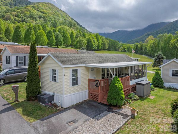 11 Valentine Drive , Maggie Valley, NC 28751