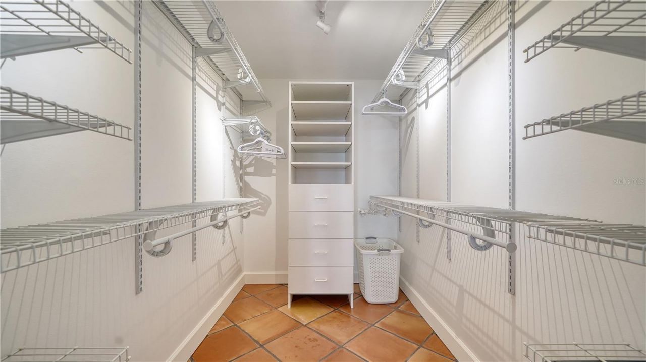800 Benjamin Franklin Drive , Unit 406, Sarasota, FL 34236 Photo