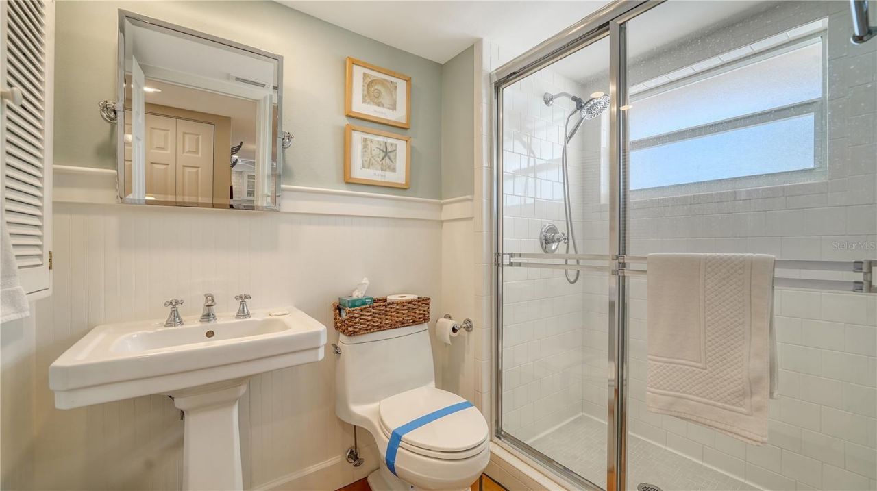 800 Benjamin Franklin Drive , Unit 406, Sarasota, FL 34236 Photo