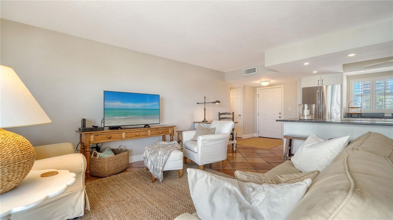800 Benjamin Franklin Drive , Unit 406, Sarasota, FL 34236 Photo