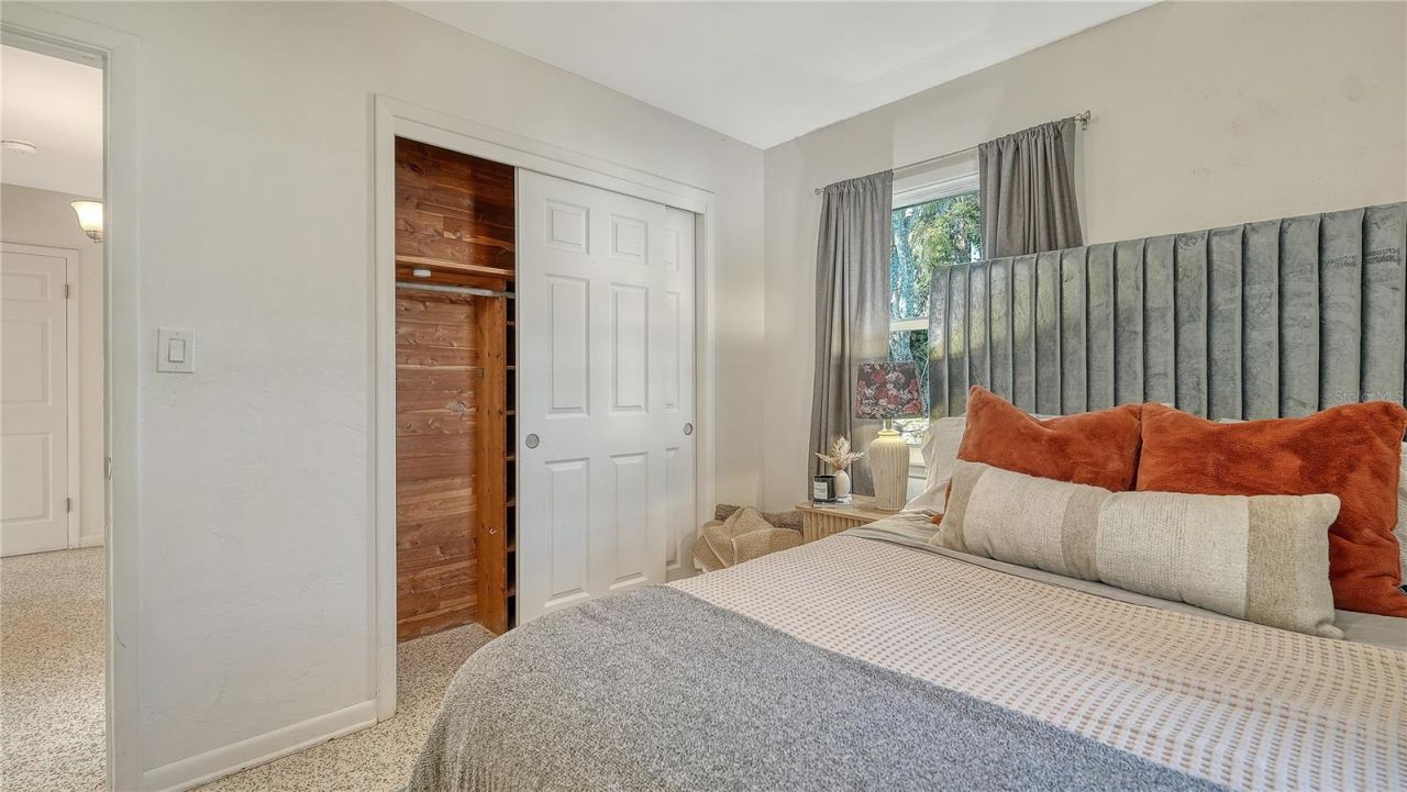 209 Briggs Court , Sarasota, FL 34237 Photo