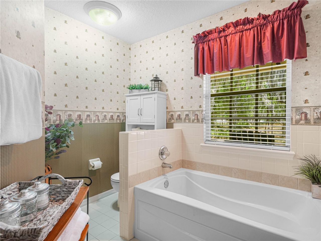 23 Oakwood Rd , Winter Haven, FL 33880 Photo