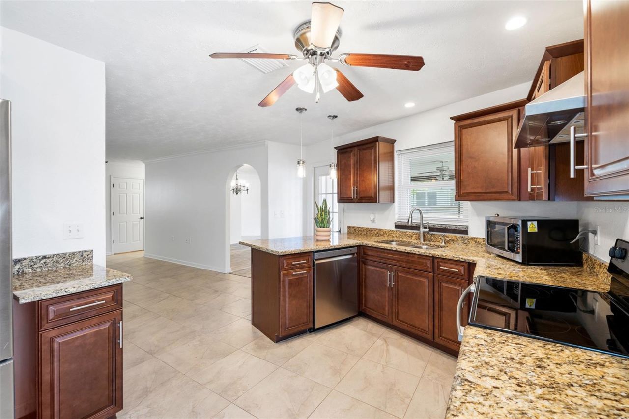 7415 Lake Forest Circle, Port Richey, FL 34668 Photo