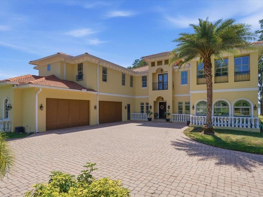 Property Image 100
