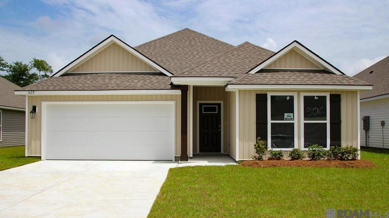 529 Miraval Ave, Zachary, LA 70791 Main Photo