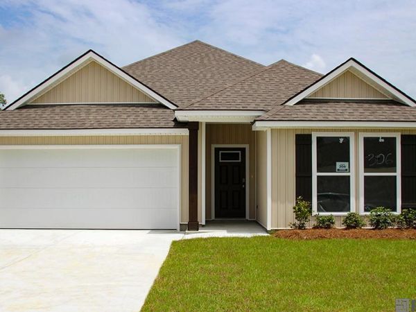 529 Miraval Ave, Zachary, LA 70791
