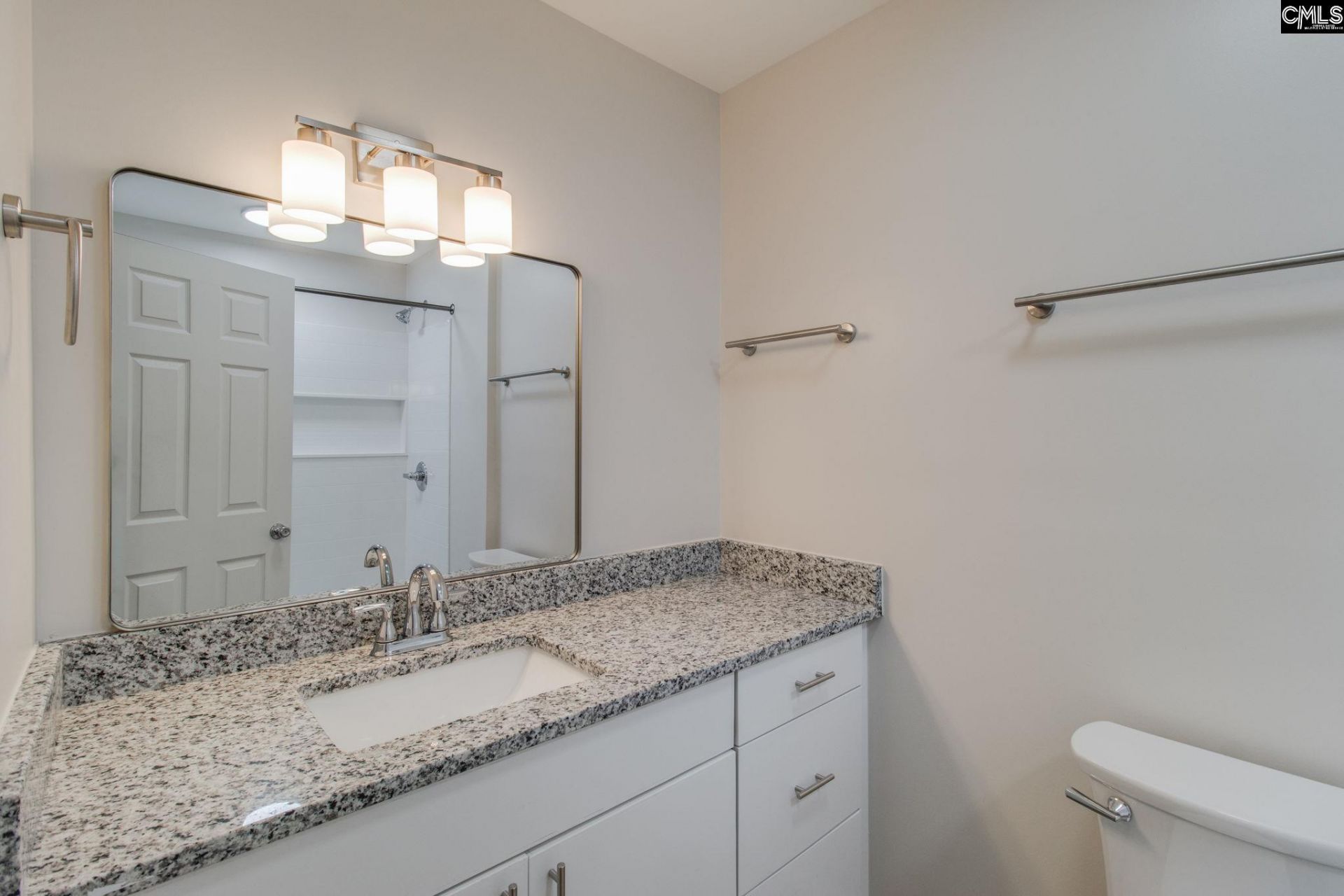 308 Percival Road Photo 19