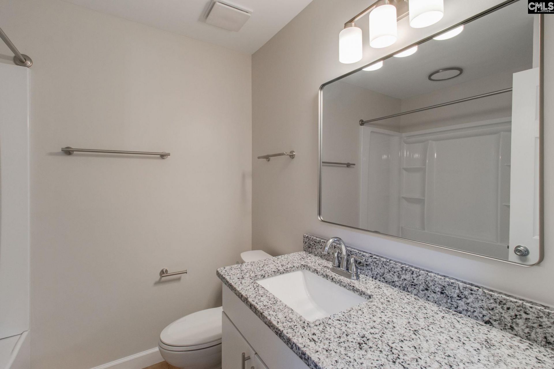 308 Percival Road Photo 26