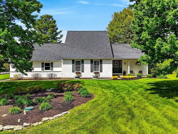 8238 W Ohio State Lane NW, Lancaster, OH 43130