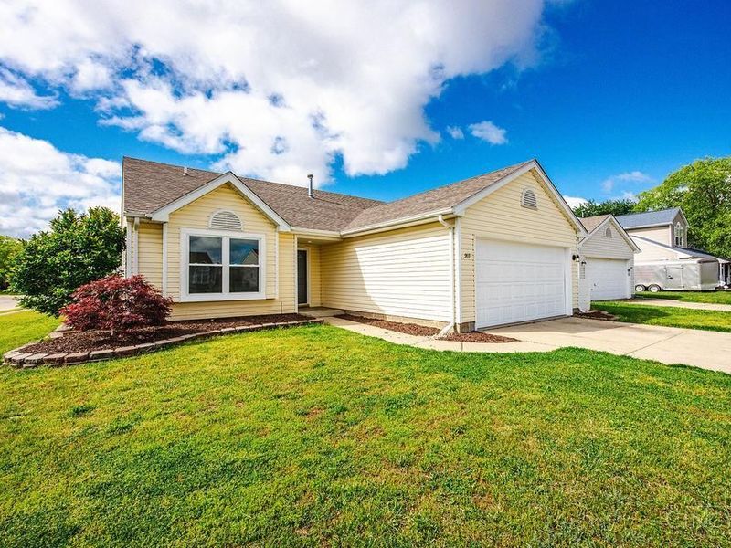 969 Hathaway Drive, Trenton, OH 45067 Photo 2