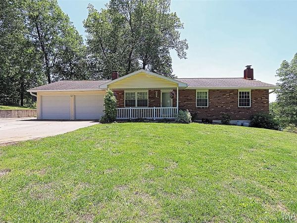 2145 Ridge Road , Jackson, MO 63755