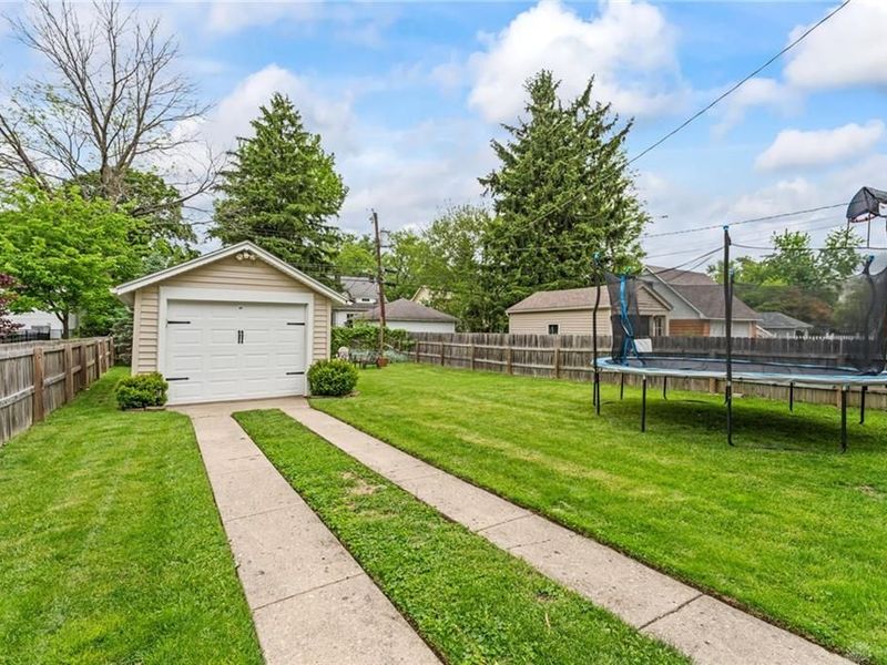 405 Hadley Avenue, Oakwood, OH 45419 Photo 17
