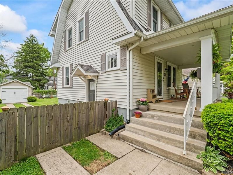 405 Hadley Avenue, Oakwood, OH 45419 Photo 2