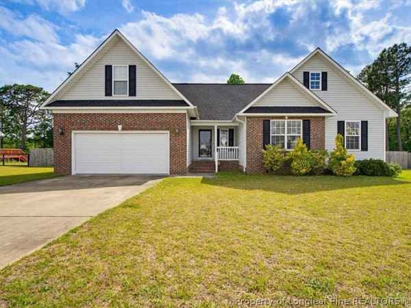 332 Wood Valley Lane, Raeford, NC 28376