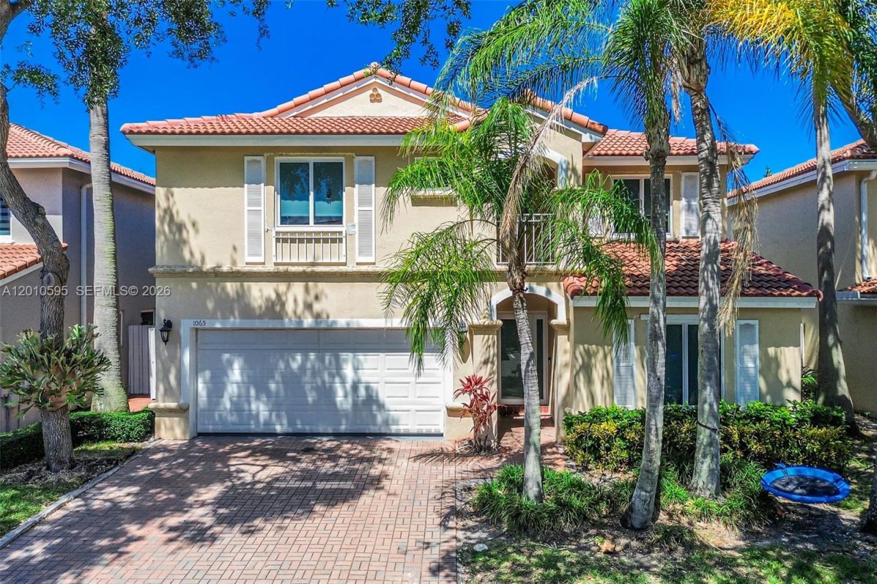 1065 Weeping Willow Way, Hollywood, FL 33019 Photo