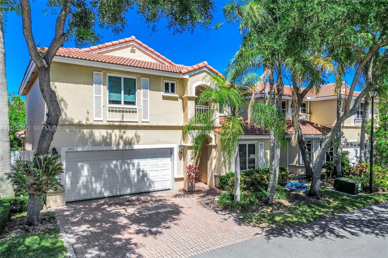 1065 Weeping Willow Way, Hollywood, FL 33019 Photo
