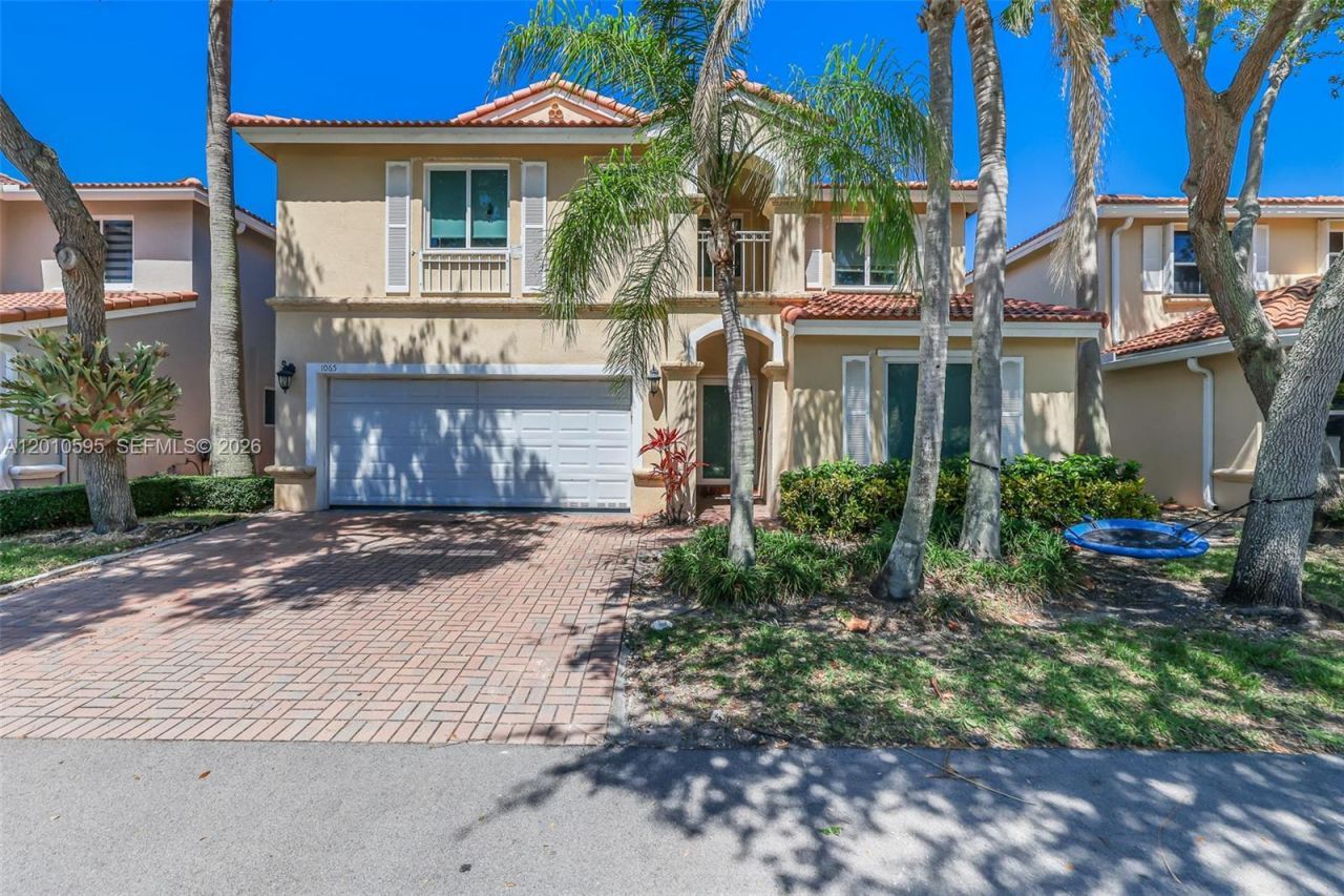 1065 Weeping Willow Way, Hollywood, FL 33019 Photo